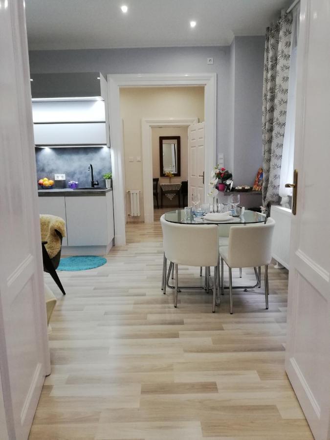 Pannonia Center Deluxe * Budapesta