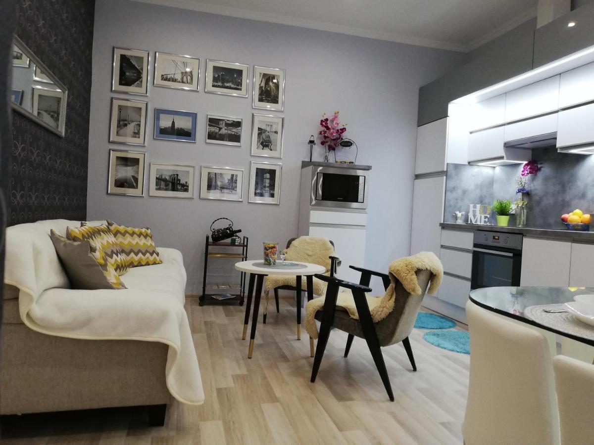 Pannonia Center Deluxe * Budapesta
