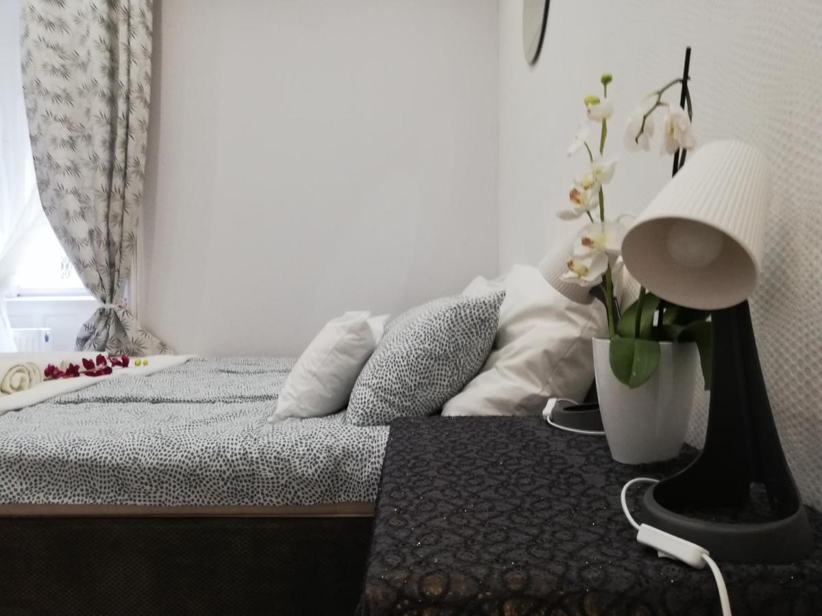 Pannonia Center Deluxe Apartament